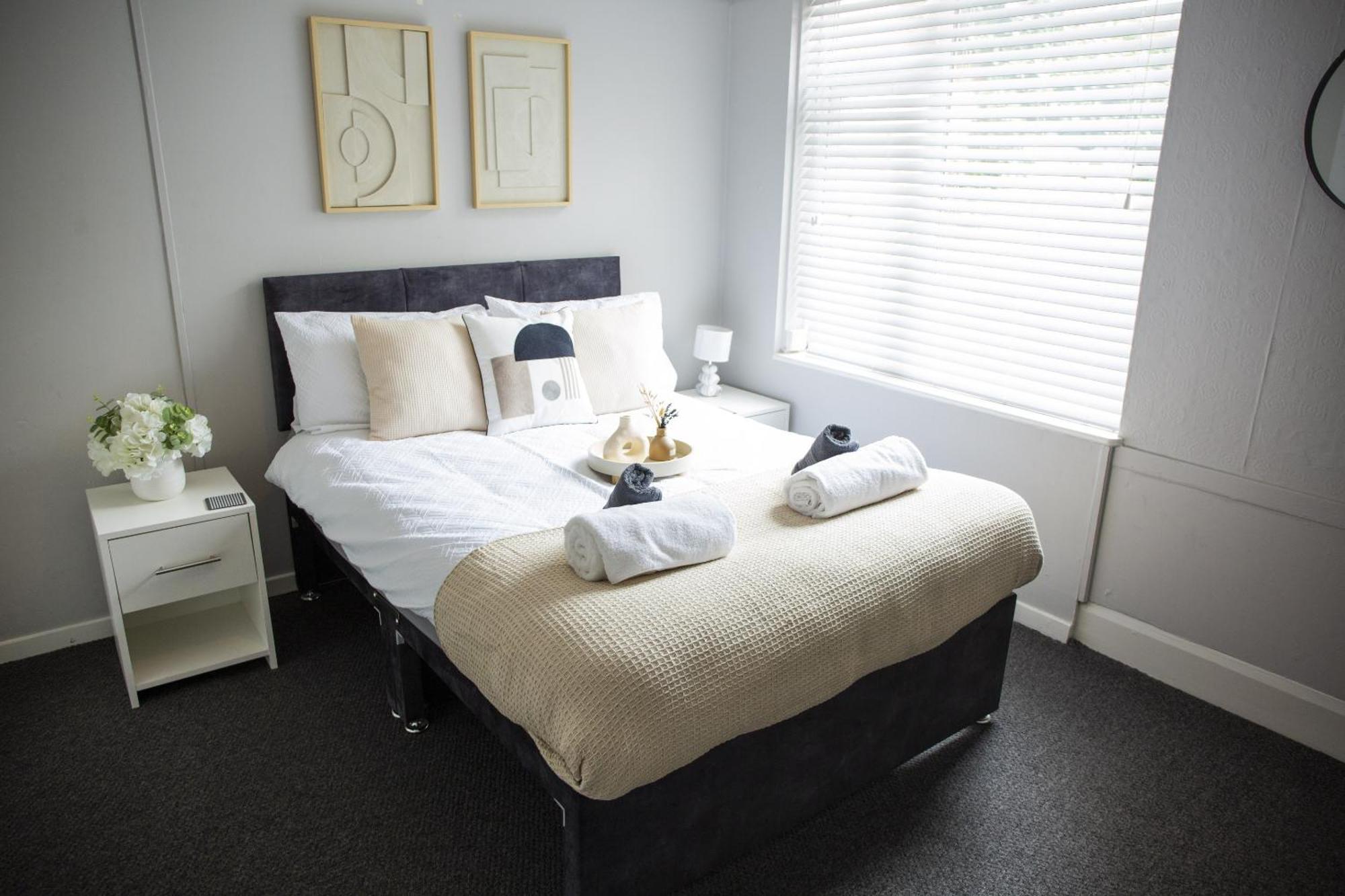 34 Evesham Road - Apartment
